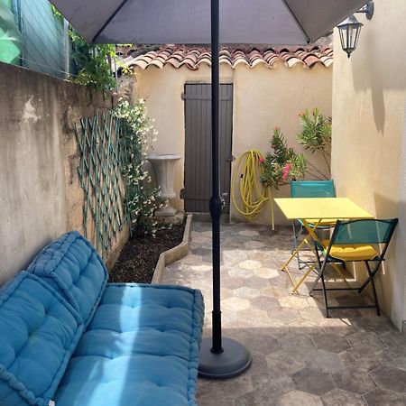 Le Studio D'Auguste- Coeur De Nimes-Chaleureux-Emplacement Ideal 외부 사진