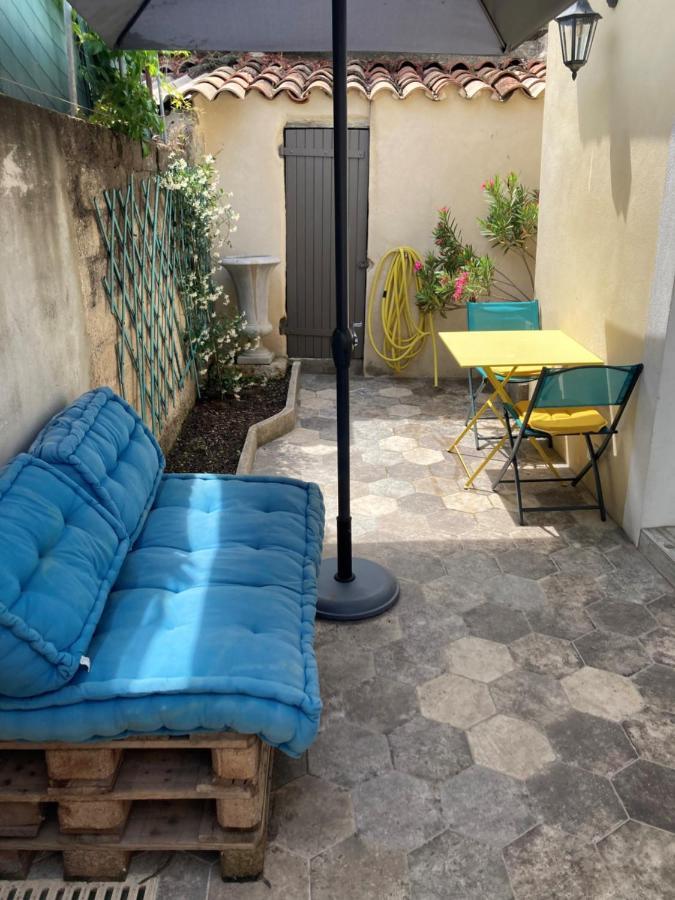 Le Studio D'Auguste- Coeur De Nimes-Chaleureux-Emplacement Ideal 외부 사진